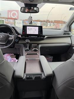 تويوتا سيينا